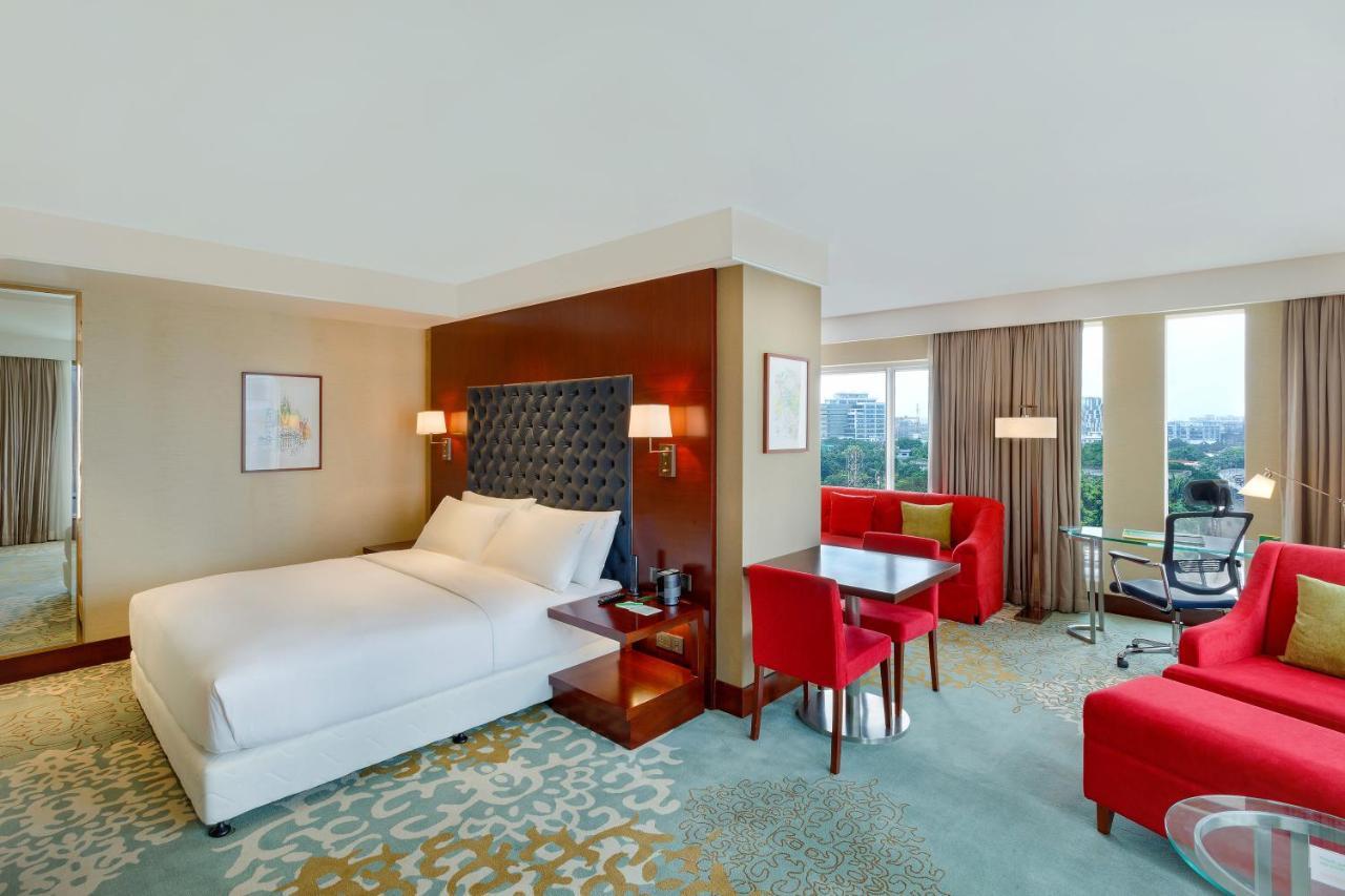 Holiday Inn Dhaka City Centre By Ihg Екстер'єр фото