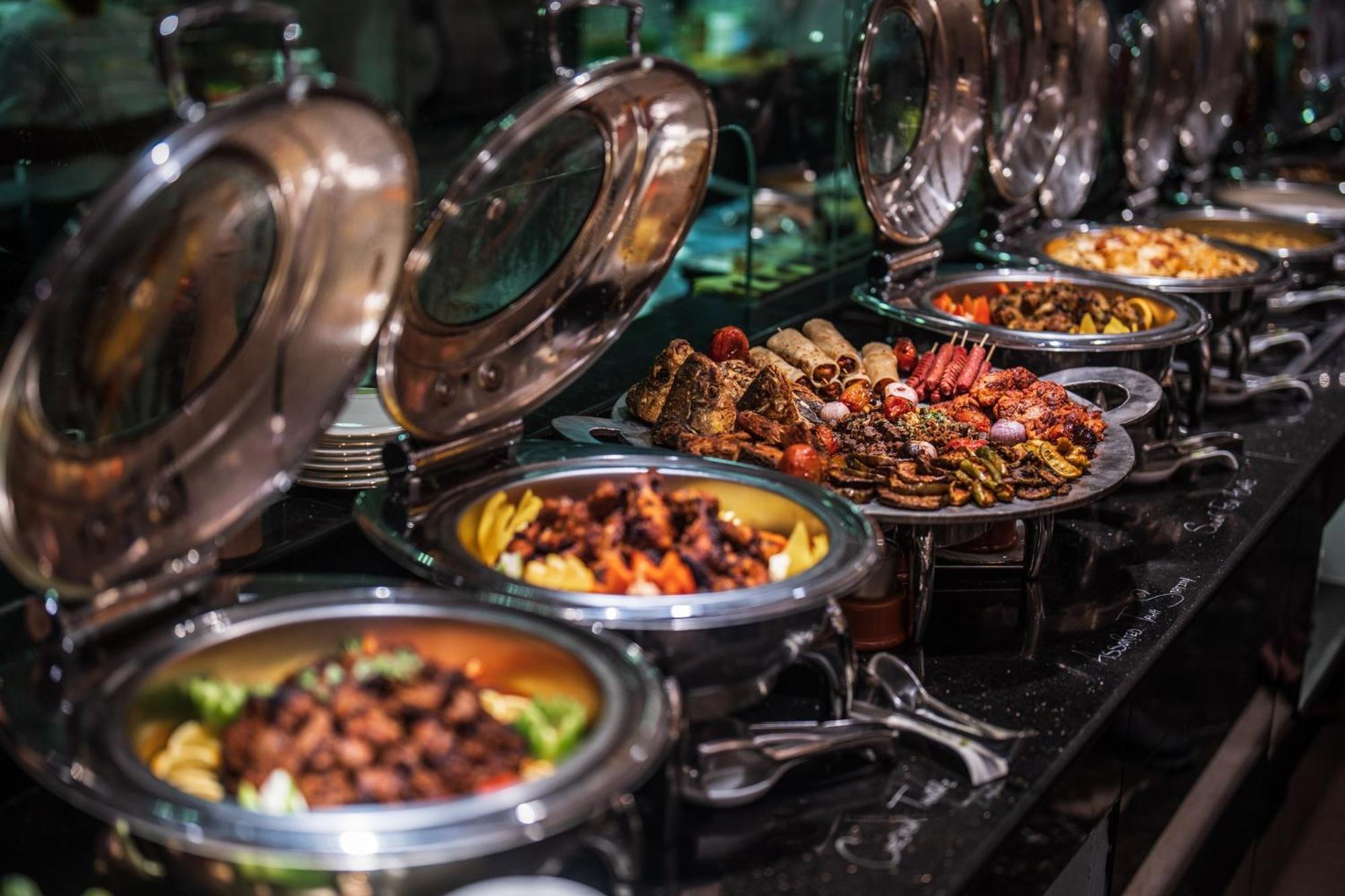 Holiday Inn Dhaka City Centre By Ihg Екстер'єр фото